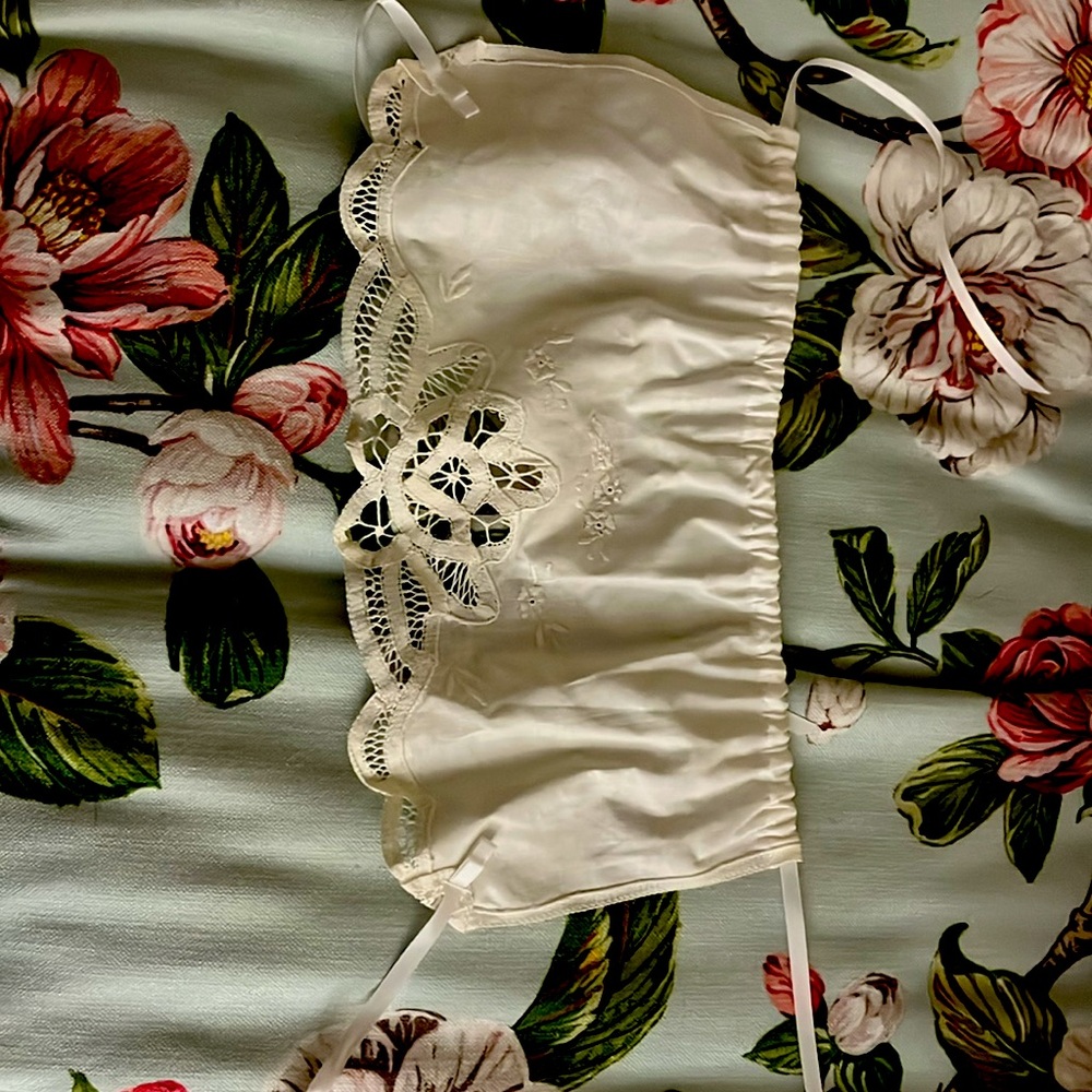 White Lace Trimmed Baby Bonnet